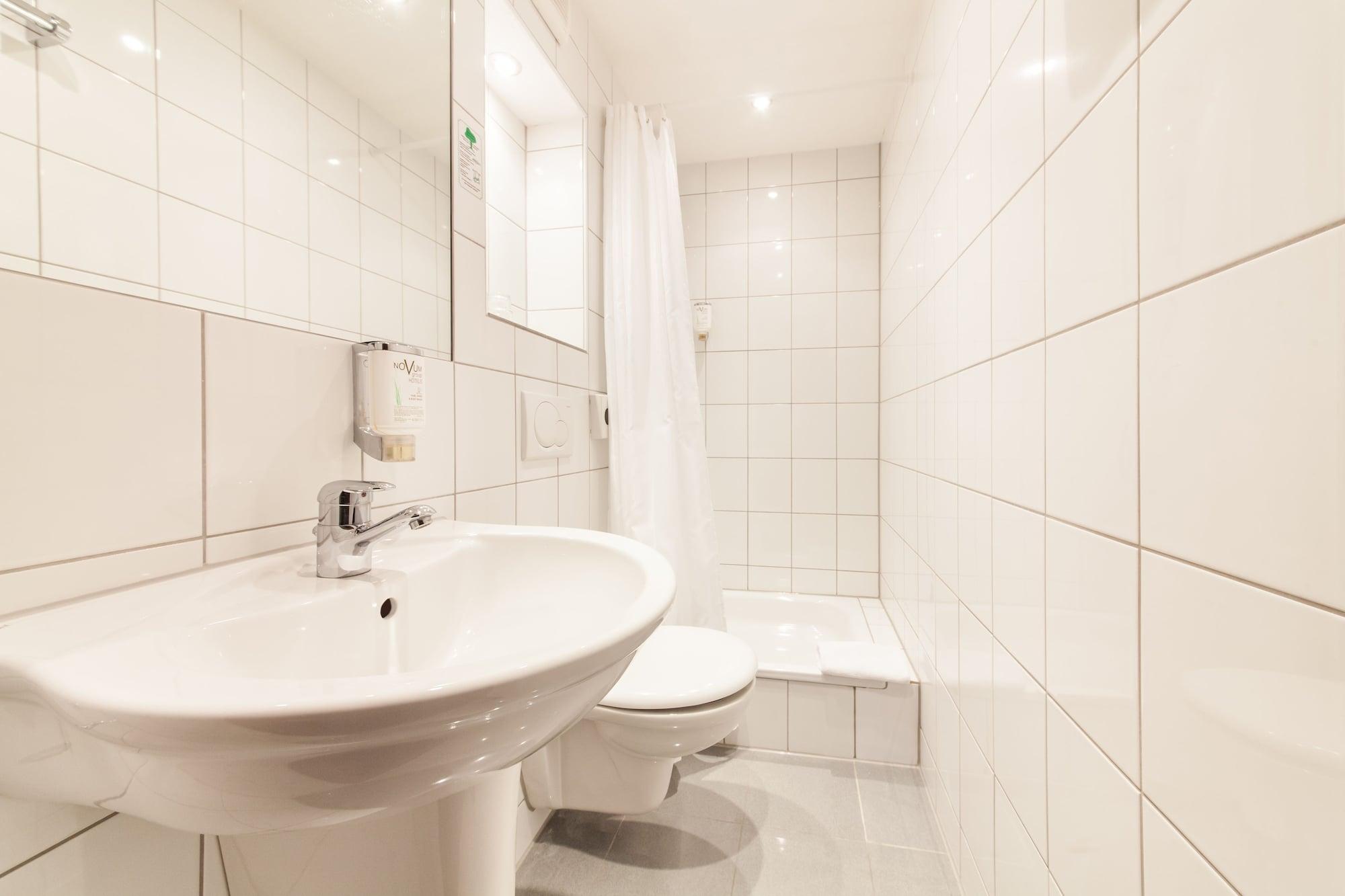 Maxim 3* Düsseldorf