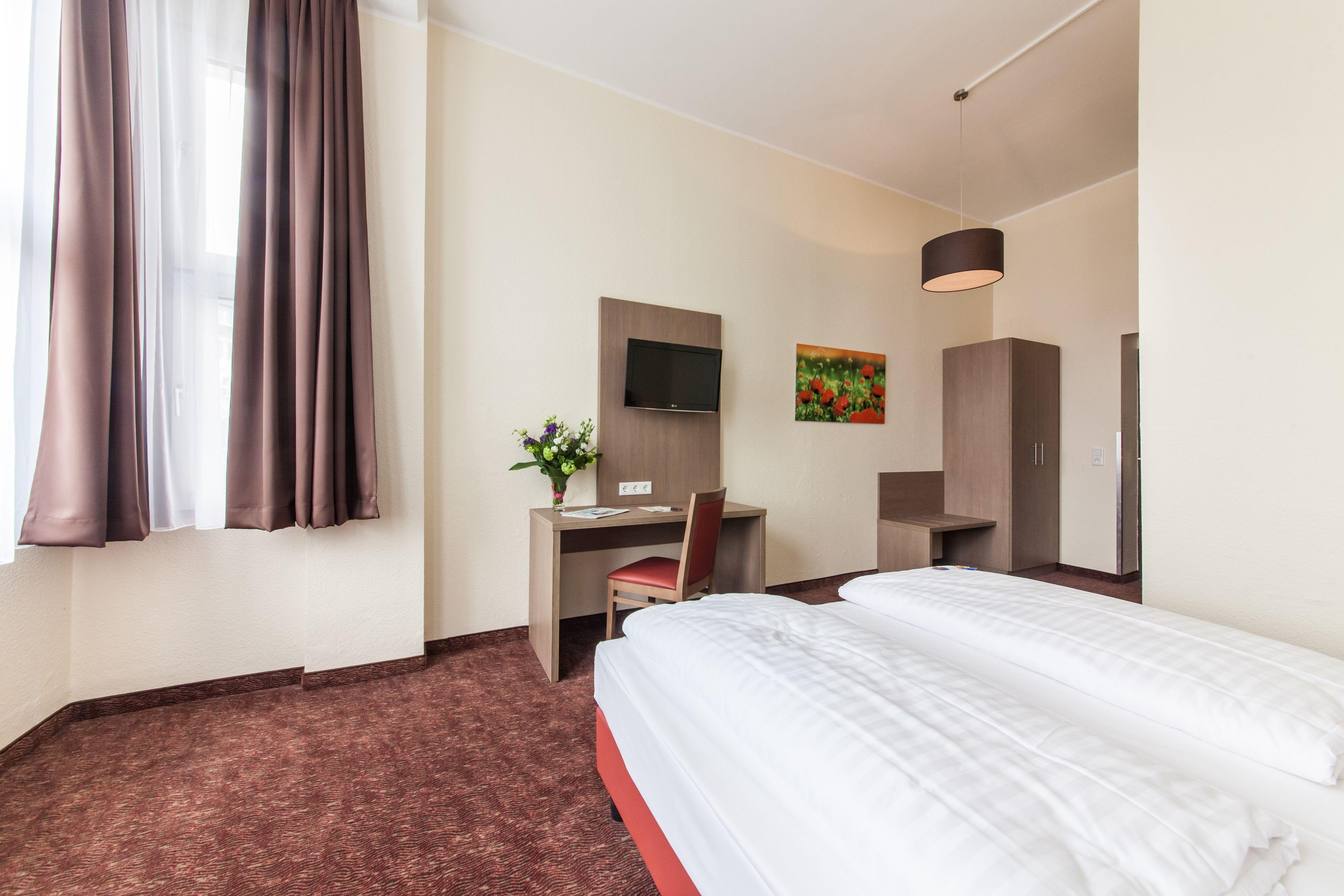 Maxim 3* Düsseldorf